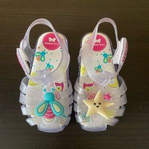 Toddler Sandals glow in the dark accents